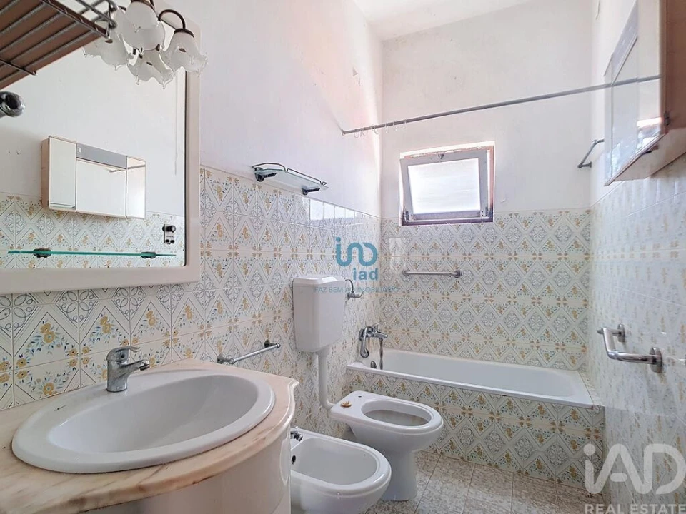 Apartamento T2 para Venda em Lagos (São Sebastião e Santa Maria) Foto 7