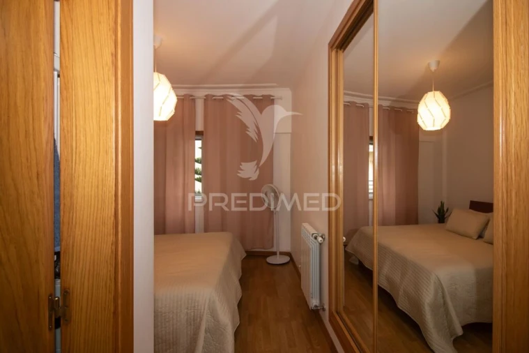 Apartamento T3 para Venda em Carregado e Cadafais Foto 10