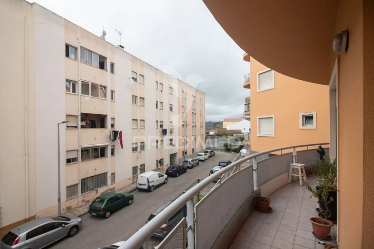 Apartamento T3 para Venda em Carregado e Cadafais Foto 19