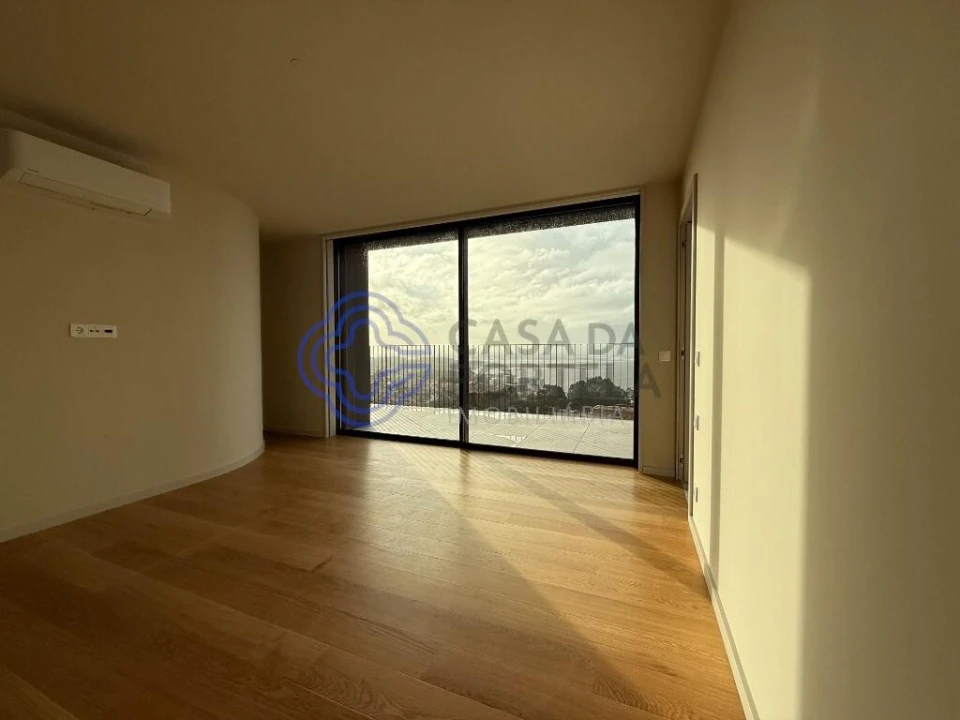 Apartamento T4 para Venda em Santa Marinha e São Pedro da Afurada Foto 10