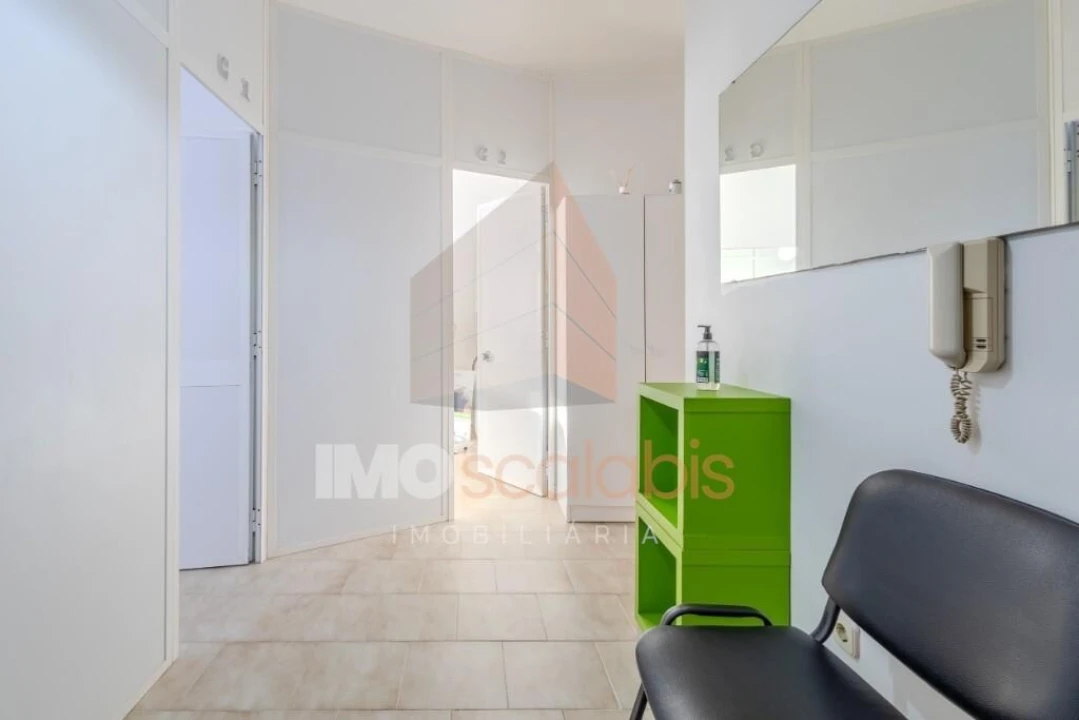 Loja para Venda em Romeira e Várzea Foto 4