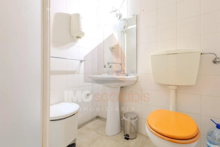 Loja para Venda em Romeira e Várzea Foto 10