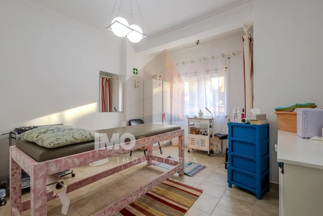 Loja para Venda em Romeira e Várzea Foto 2