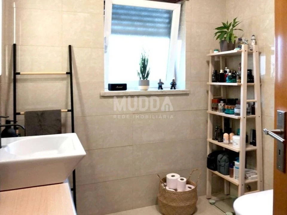 Moradia T3 para Venda em Bombarral e Vale Covo Foto 18