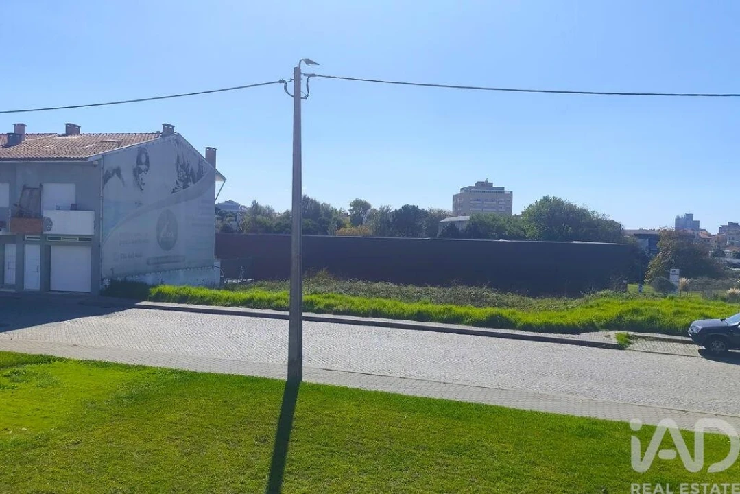 Terreno para Venda em Anta e Guetim Foto 7