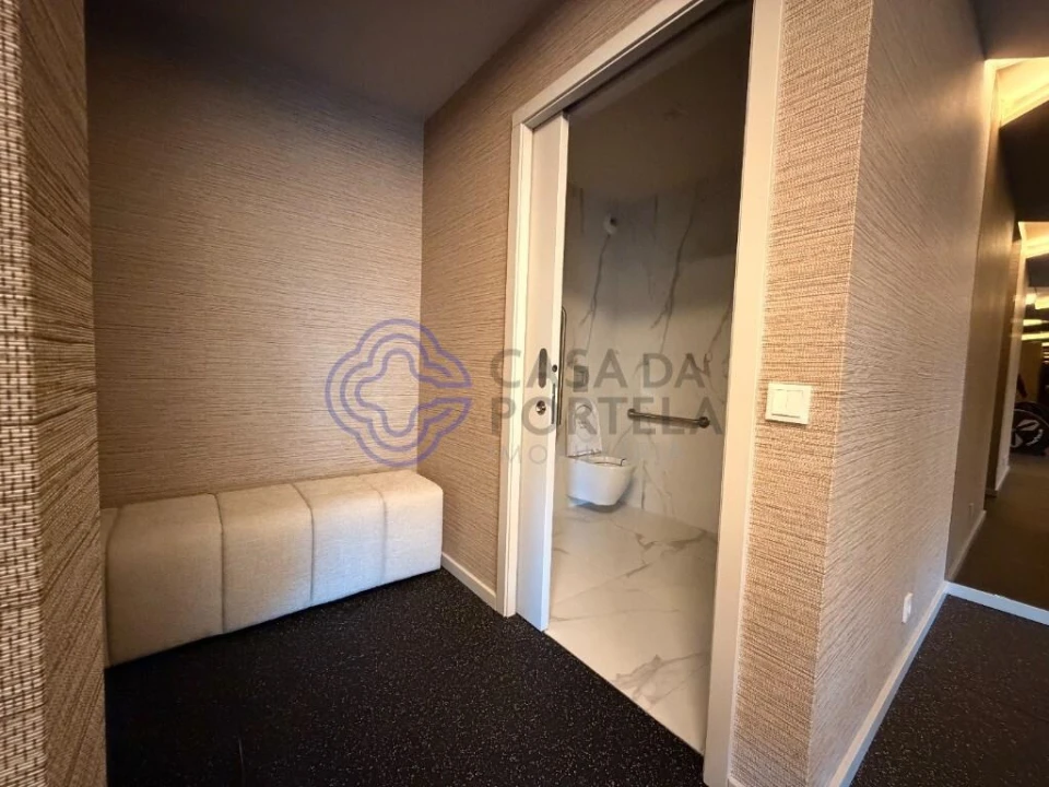 Apartamento T4 para Venda em Santa Marinha e São Pedro da Afurada Foto 21