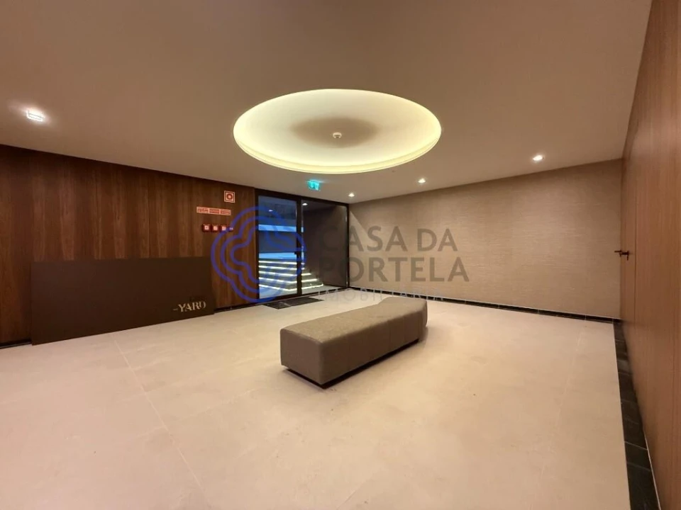 Apartamento T4 para Venda em Santa Marinha e São Pedro da Afurada Foto 13
