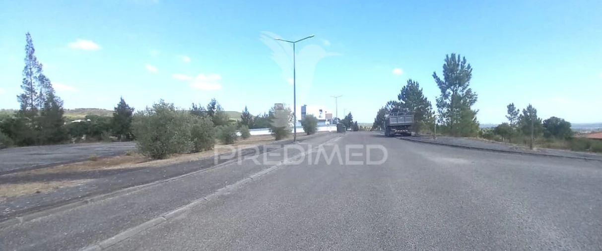 Moradia T4 para Venda em Constancia Foto 8