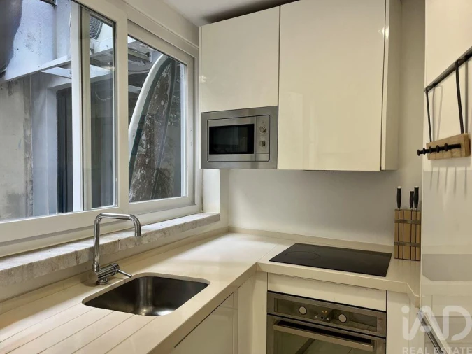 Apartamento T1 para Venda em Santo António Foto 6