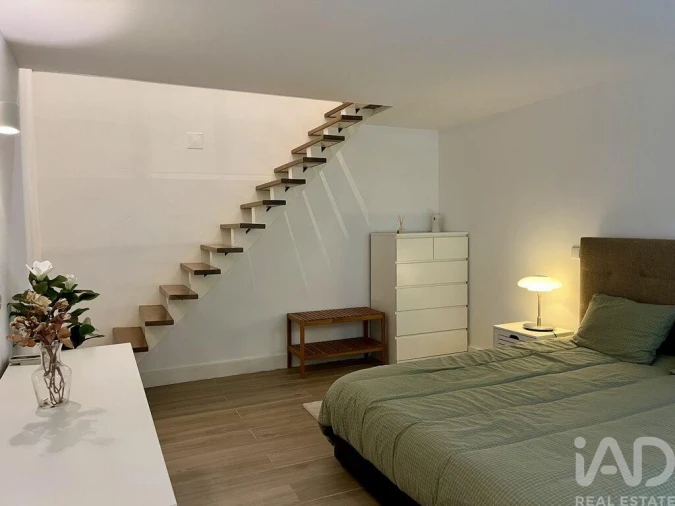 Apartamento T1 para Venda em Santo António Foto 9