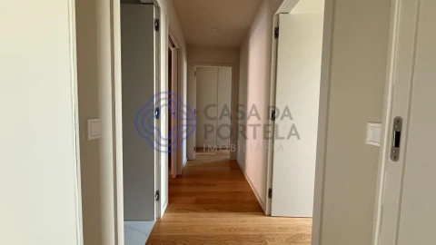 Apartamento T3 para Venda em Santa Marinha e São Pedro da Afurada