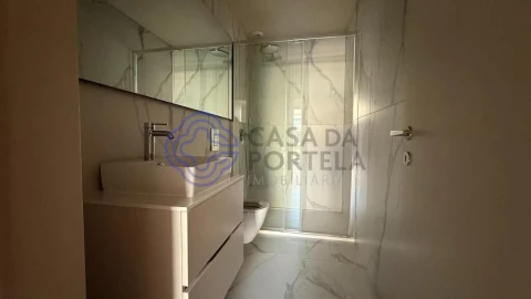 Apartamento T3 para Venda em Santa Marinha e São Pedro da Afurada