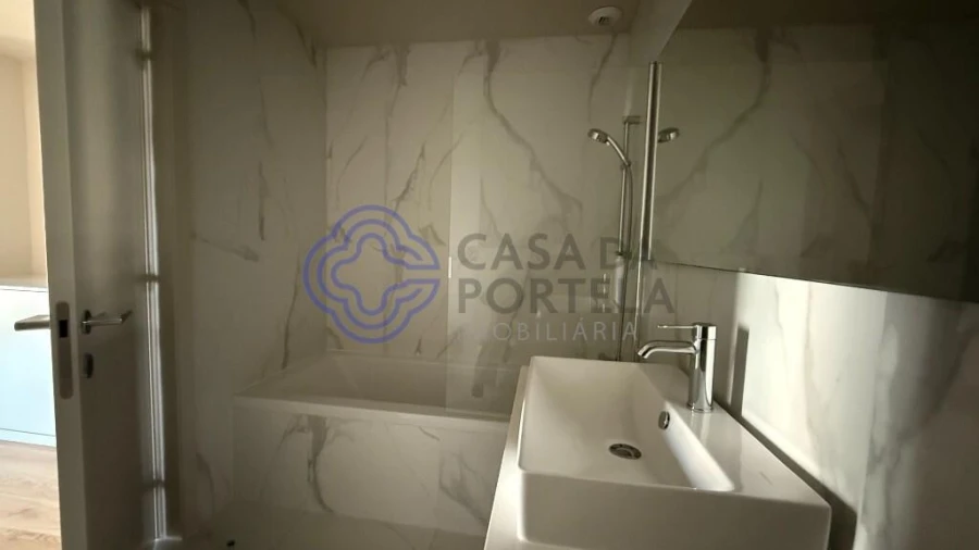 Apartamento T3 para Venda em Santa Marinha e São Pedro da Afurada Foto 10