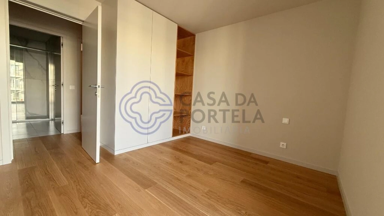 Apartamento T3 para Venda em Santa Marinha e São Pedro da Afurada Foto 8
