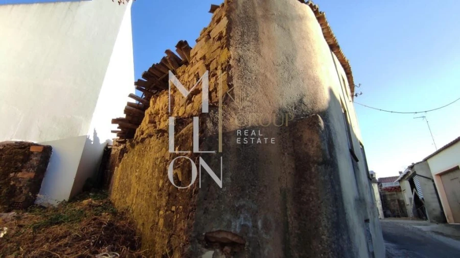 Moradia T4 para Venda em Carregueira Foto 2