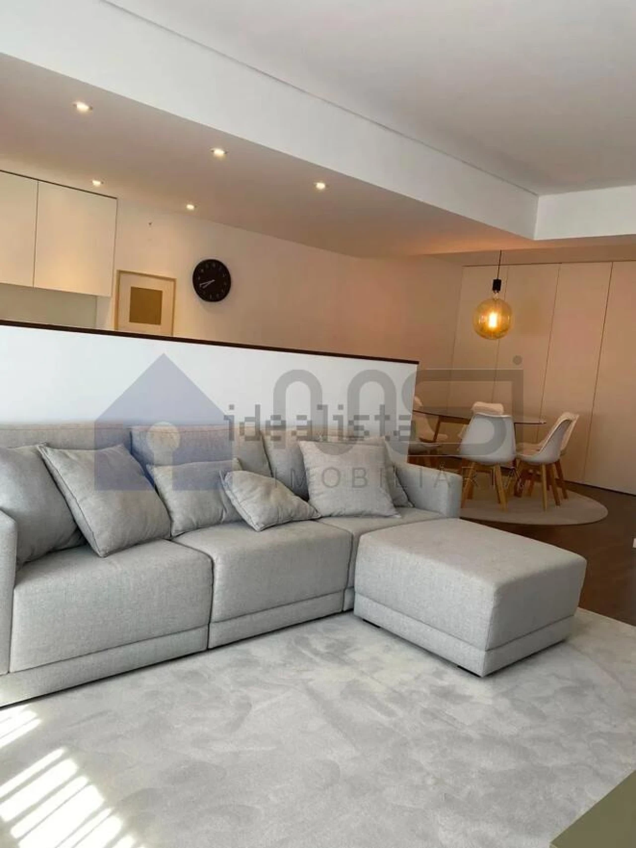 Apartamento T2 para Arrendamento em Paranhos Foto 1