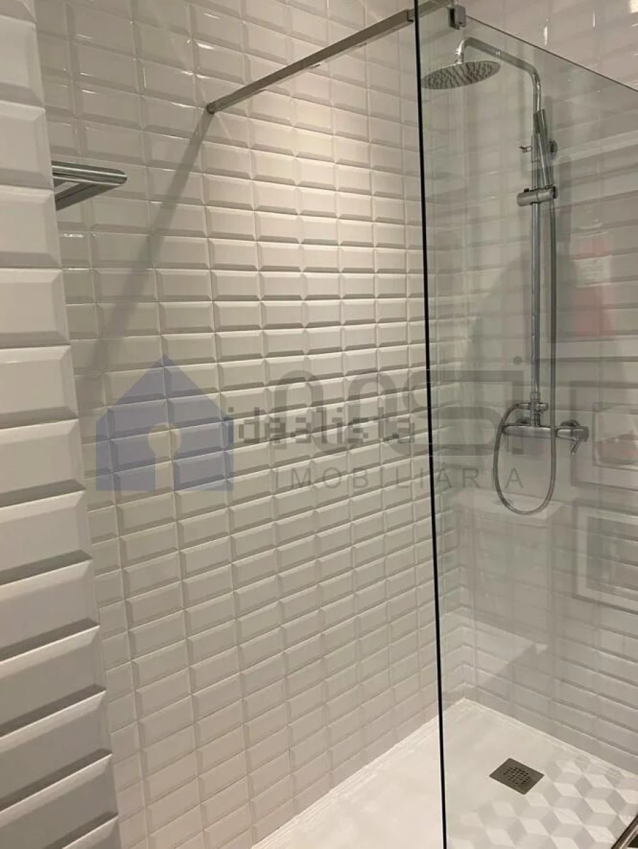 Apartamento T2 para Arrendamento em Paranhos Foto 12