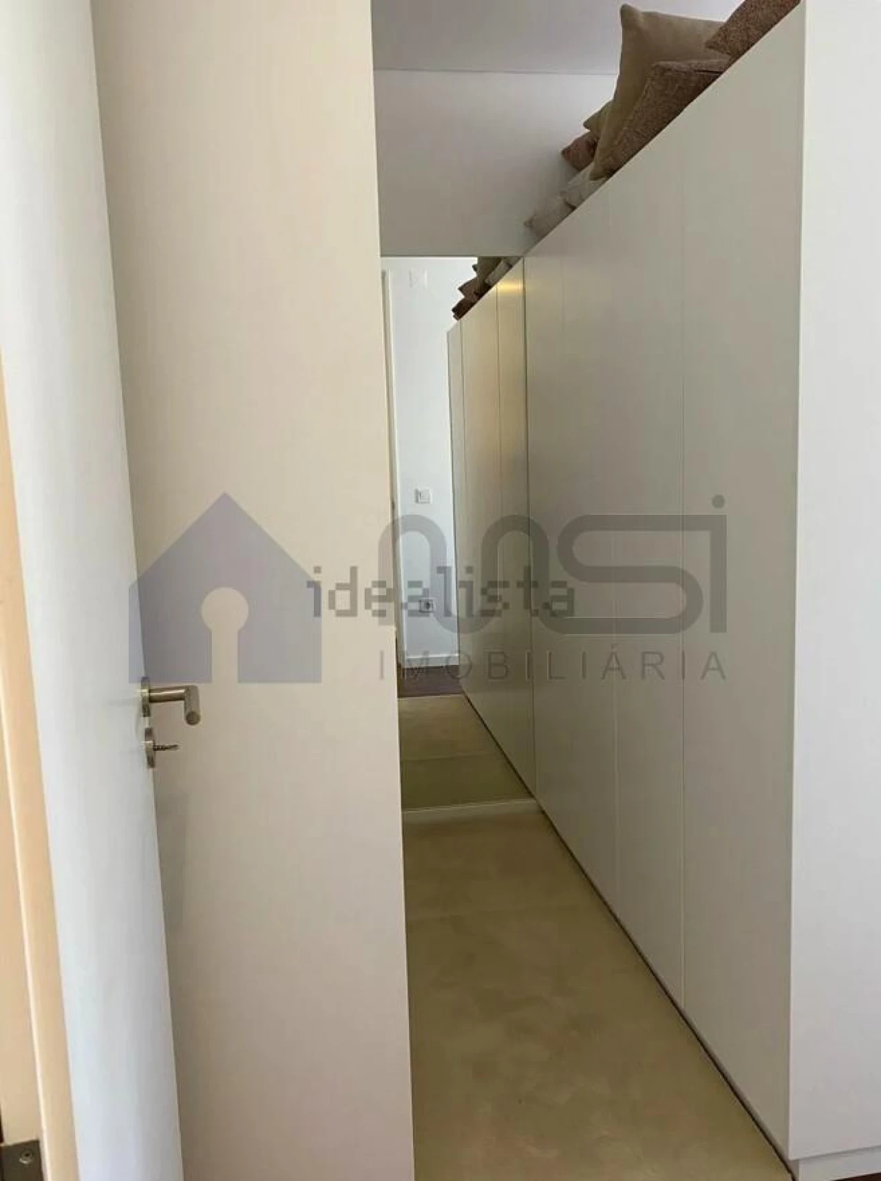 Apartamento T2 para Arrendamento em Paranhos Foto 7