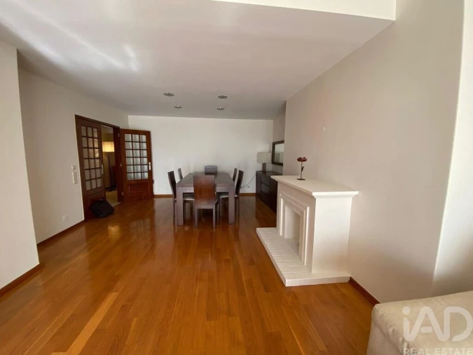 Apartamento T4 para Arrendamento em Cedofeita, Santo Ildefonso, Sé, Miragaia, São Nicolau e Vitória Foto 7