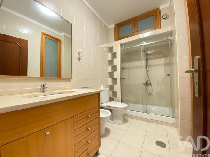 Apartamento T4 para Arrendamento em Cedofeita, Santo Ildefonso, Sé, Miragaia, São Nicolau e Vitória Foto 20