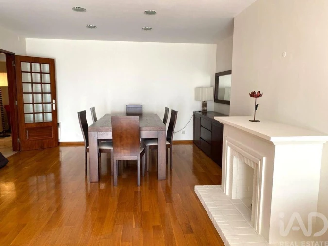 Apartamento T4 para Arrendamento em Cedofeita, Santo Ildefonso, Sé, Miragaia, São Nicolau e Vitória Foto 9