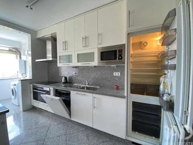 Apartamento T4 para Arrendamento em Cedofeita, Santo Ildefonso, Sé, Miragaia, São Nicolau e Vitória Foto 16