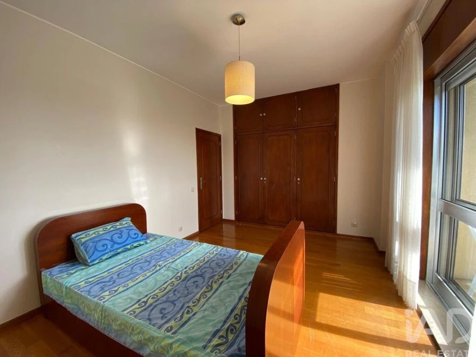 Apartamento T4 para Arrendamento em Cedofeita, Santo Ildefonso, Sé, Miragaia, São Nicolau e Vitória Foto 22