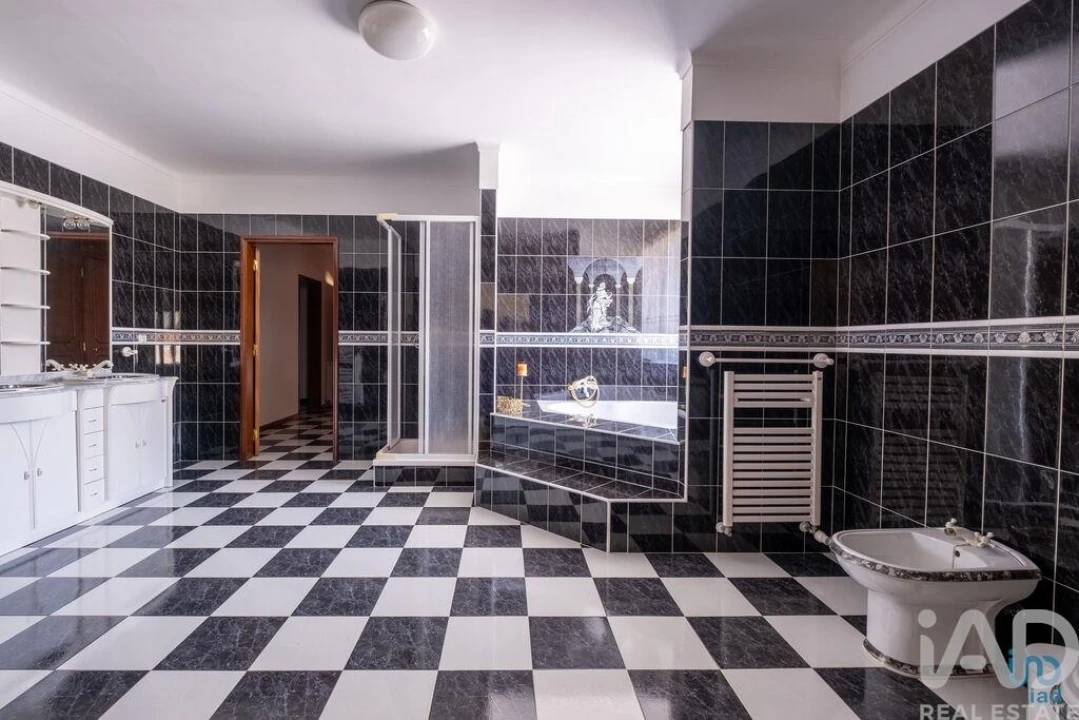 Moradia T4 para Venda em Figueira de Lorvão Foto 22