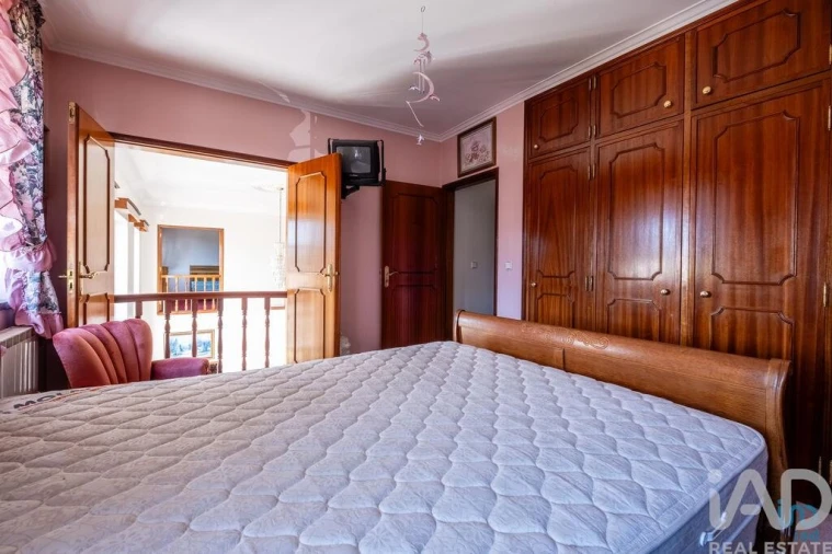 Moradia T4 para Venda em Figueira de Lorvão Foto 28