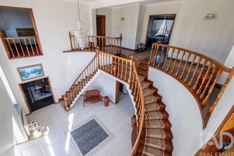 Moradia T4 para Venda em Figueira de Lorvão Foto 7