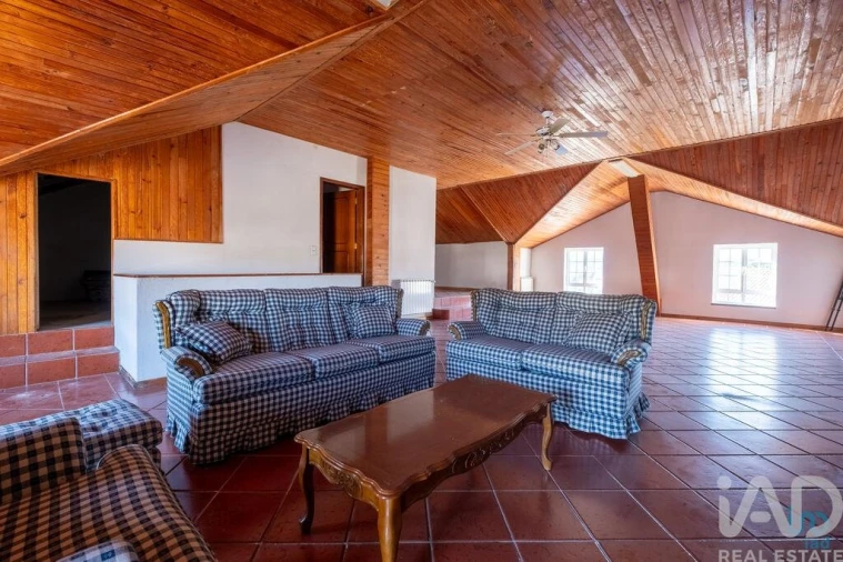 Moradia T4 para Venda em Figueira de Lorvão Foto 29