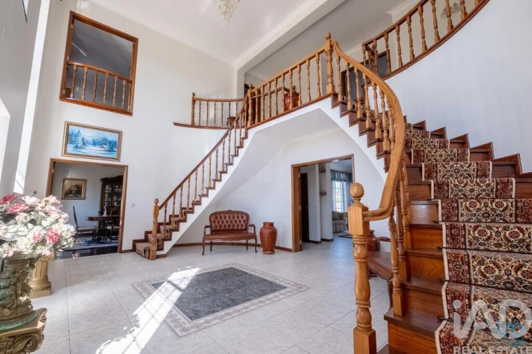 Moradia T4 para Venda em Figueira de Lorvão Foto 5