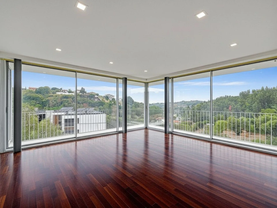 Moradia T4 para Venda em Santo Antonio dos Olivais Foto 5