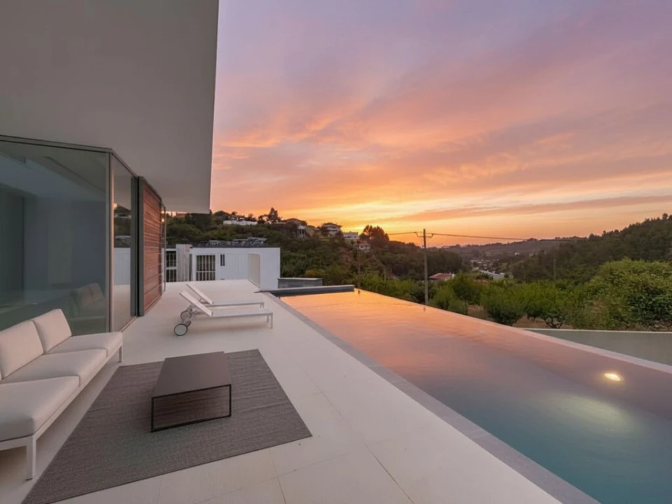 Moradia T4 para Venda em Santo Antonio dos Olivais Foto 13