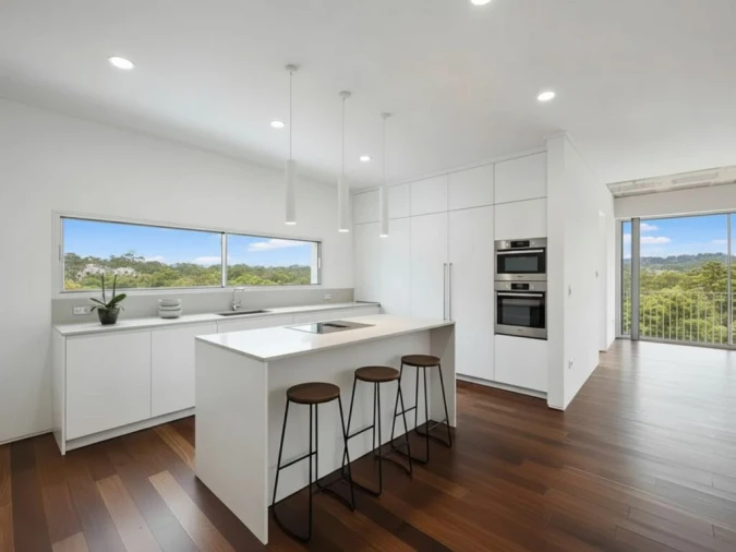 Moradia T4 para Venda em Santo Antonio dos Olivais Foto 6