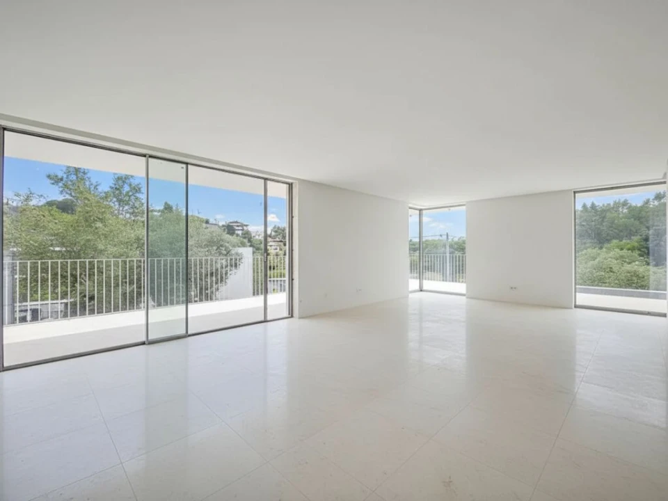 Moradia T4 para Venda em Santo Antonio dos Olivais Foto 9