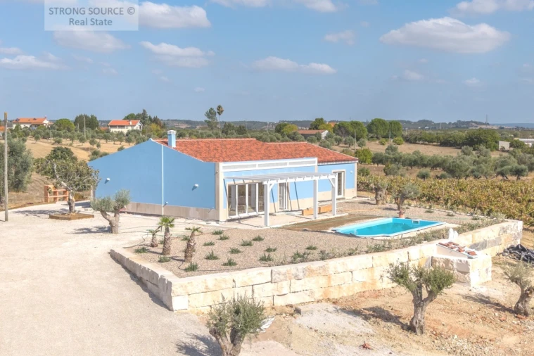 Quinta T4 para Venda em São Vicente do Paul e Vale de Figueira Foto 3