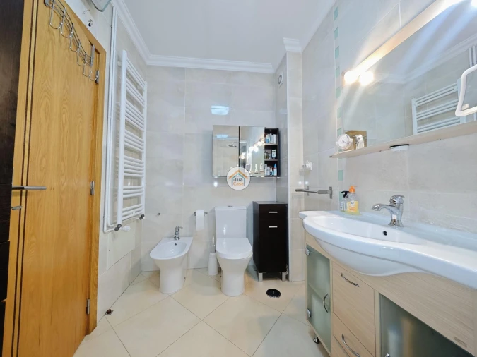 Apartamento T3 para Venda em Olhão Foto 28