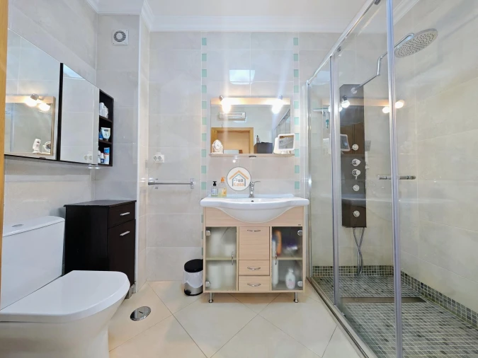 Apartamento T3 para Venda em Olhão Foto 26