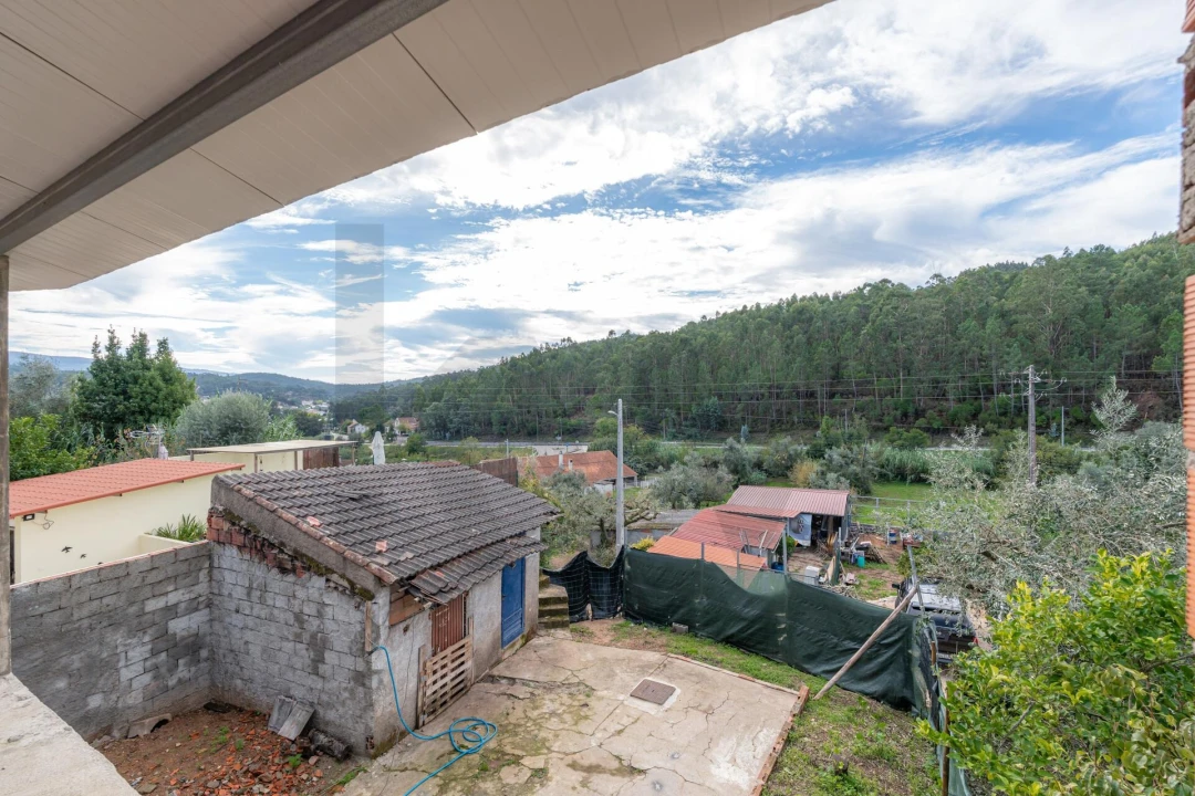 Moradia T3 para Venda em Semide e Rio Vide Foto 6