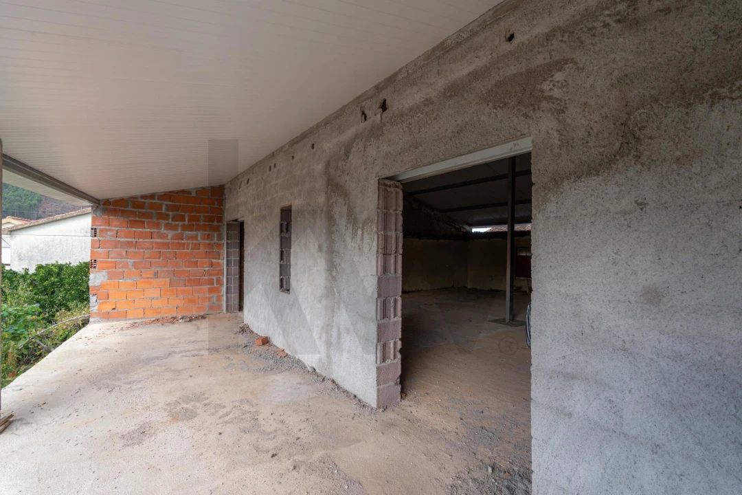 Moradia T3 para Venda em Semide e Rio Vide Foto 4