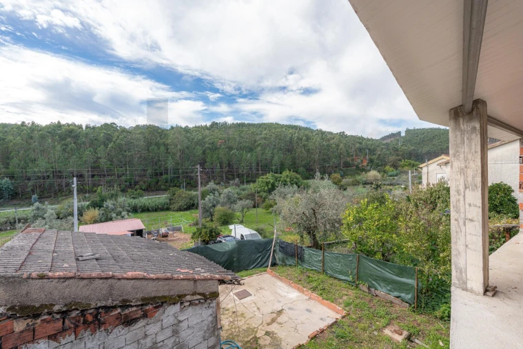 Moradia T3 para Venda em Semide e Rio Vide Foto 5