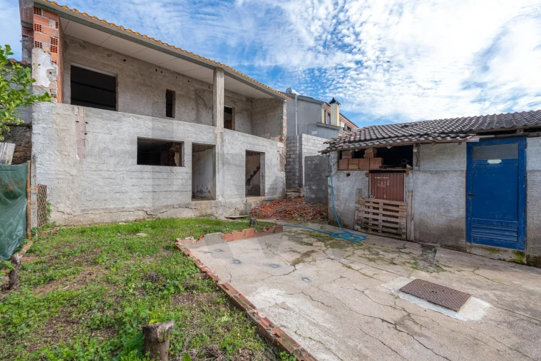 Moradia T3 para Venda em Semide e Rio Vide Foto 24