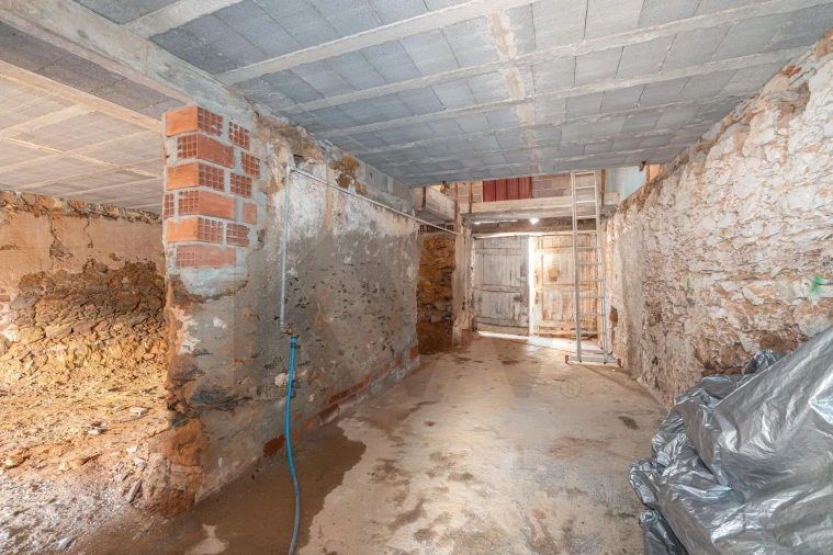 Moradia T3 para Venda em Semide e Rio Vide Foto 17