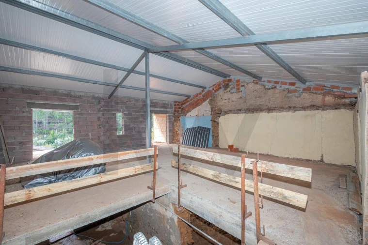 Moradia T3 para Venda em Semide e Rio Vide Foto 8