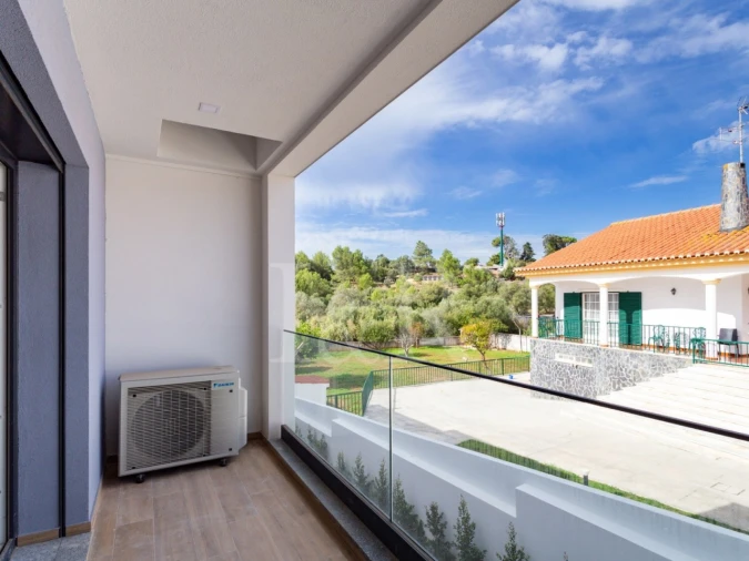 Moradia T4 para Venda em Alcabideche Foto 26