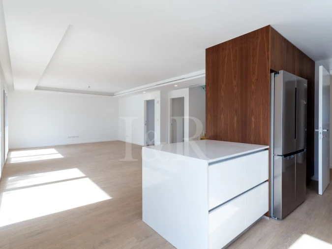 Moradia T4 para Venda em Alcabideche Foto 11