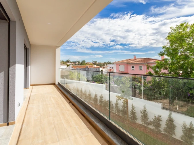 Moradia T4 para Venda em Alcabideche Foto 35