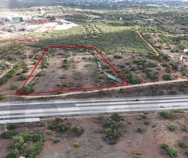 Terreno para Venda em Paderne