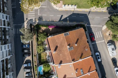 Moradia T4 para Venda em Carcavelos e Parede